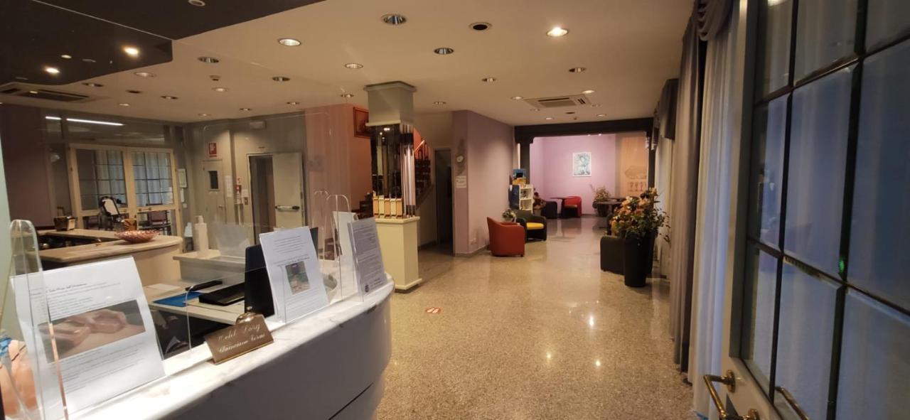 Hotel Lory My Wellness Spa 끼안챠노테르메 외부 사진