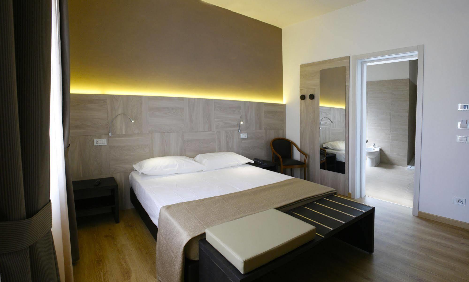 Hotel Lory My Wellness Spa 끼안챠노테르메 외부 사진