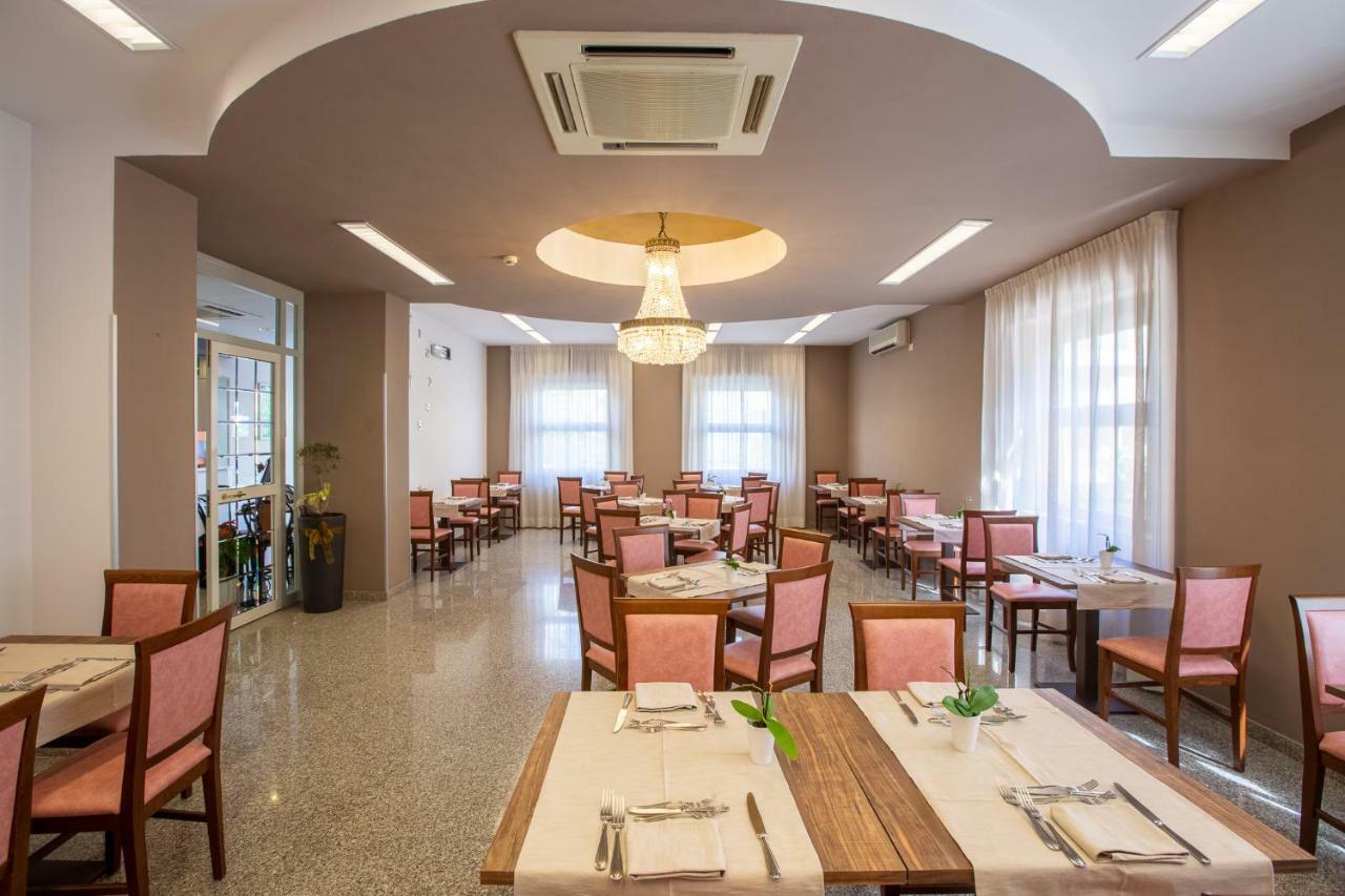 Hotel Lory My Wellness Spa 끼안챠노테르메 외부 사진