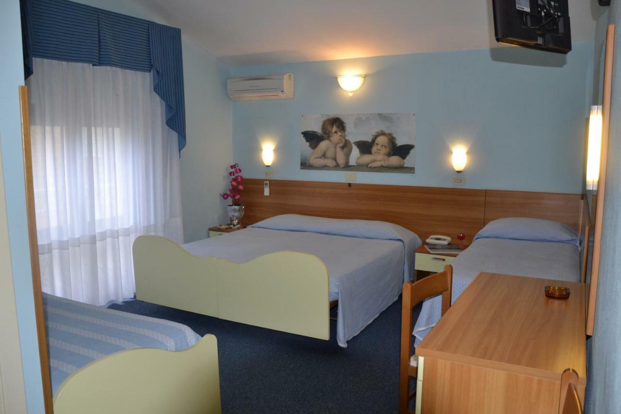Hotel Lory My Wellness Spa 끼안챠노테르메 객실 사진